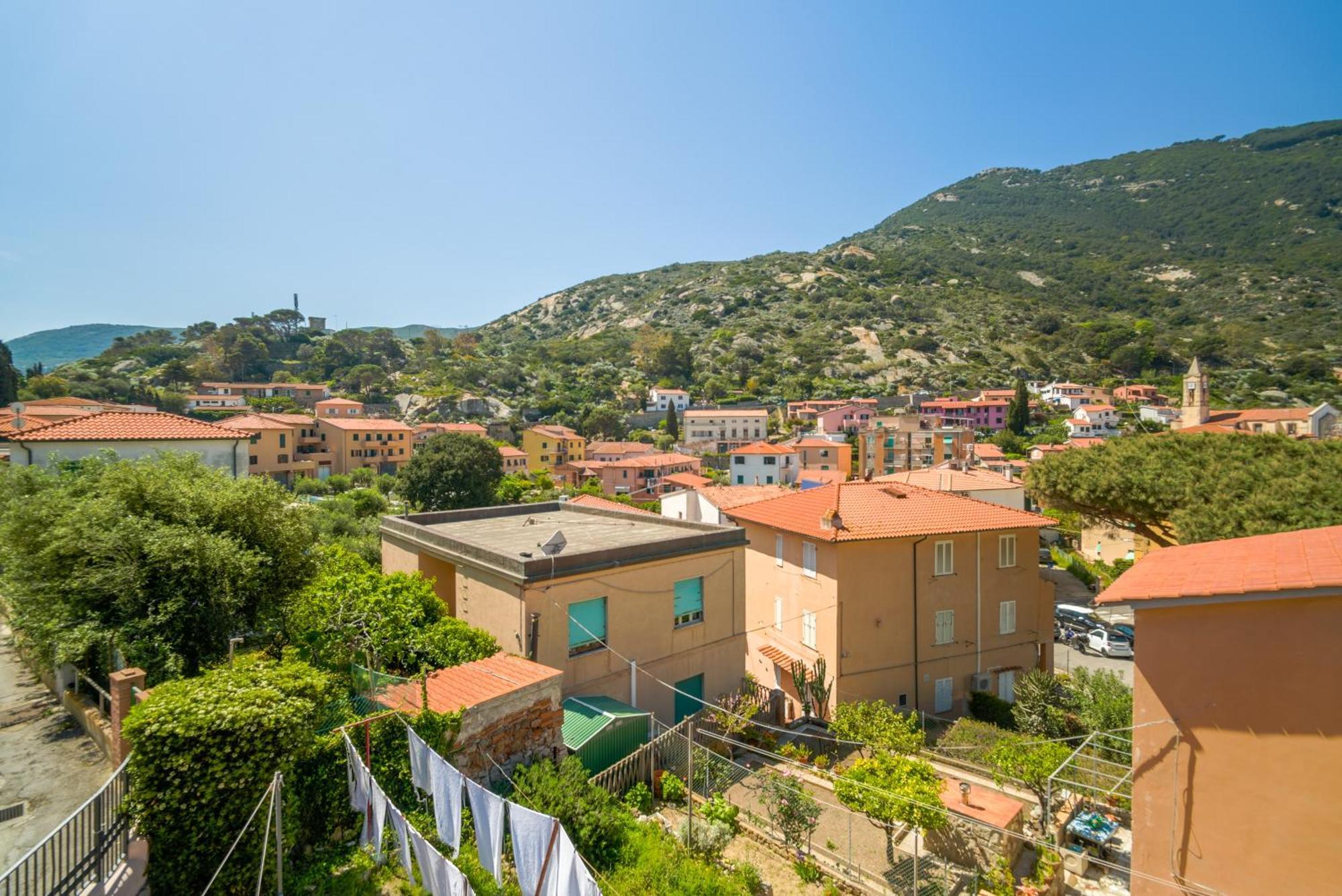 Da Ruggero - 100m Dal Porto 2*